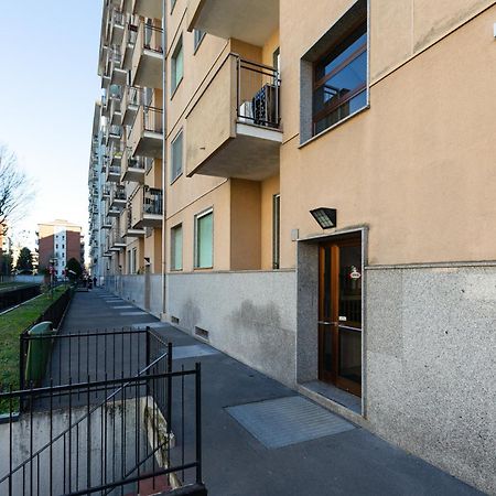Elegant Milan Apartment In Restocco Area Eksteriør bilde